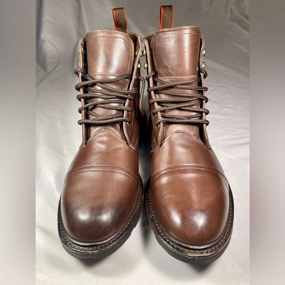 Allen Edmonds Alpine Weatherproof Cap Toe Leather Boots 10D Vibram Arctic Grip